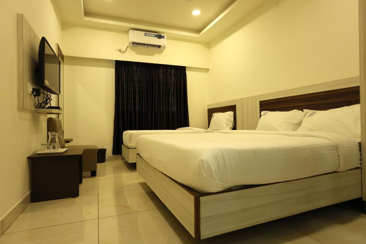 Hotel Sigma Suites Bangalore Exterior foto