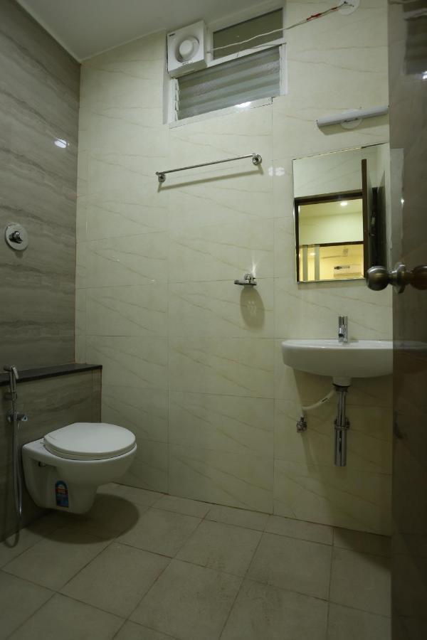 Hotel Sigma Suites Bangalore Exterior foto