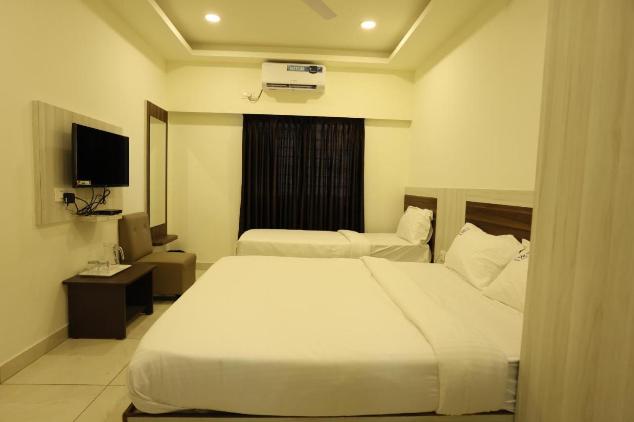 Hotel Sigma Suites Bangalore Exterior foto